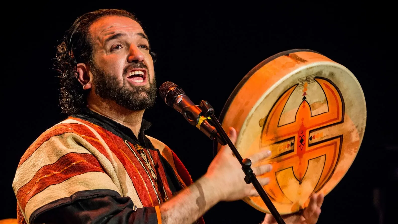 Chants Kabyles Anciens : Azal Belkadi, Le Retour Sur Scène Cover