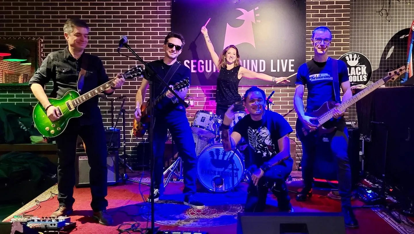 Black Noodles Au Seguin Sound Cover