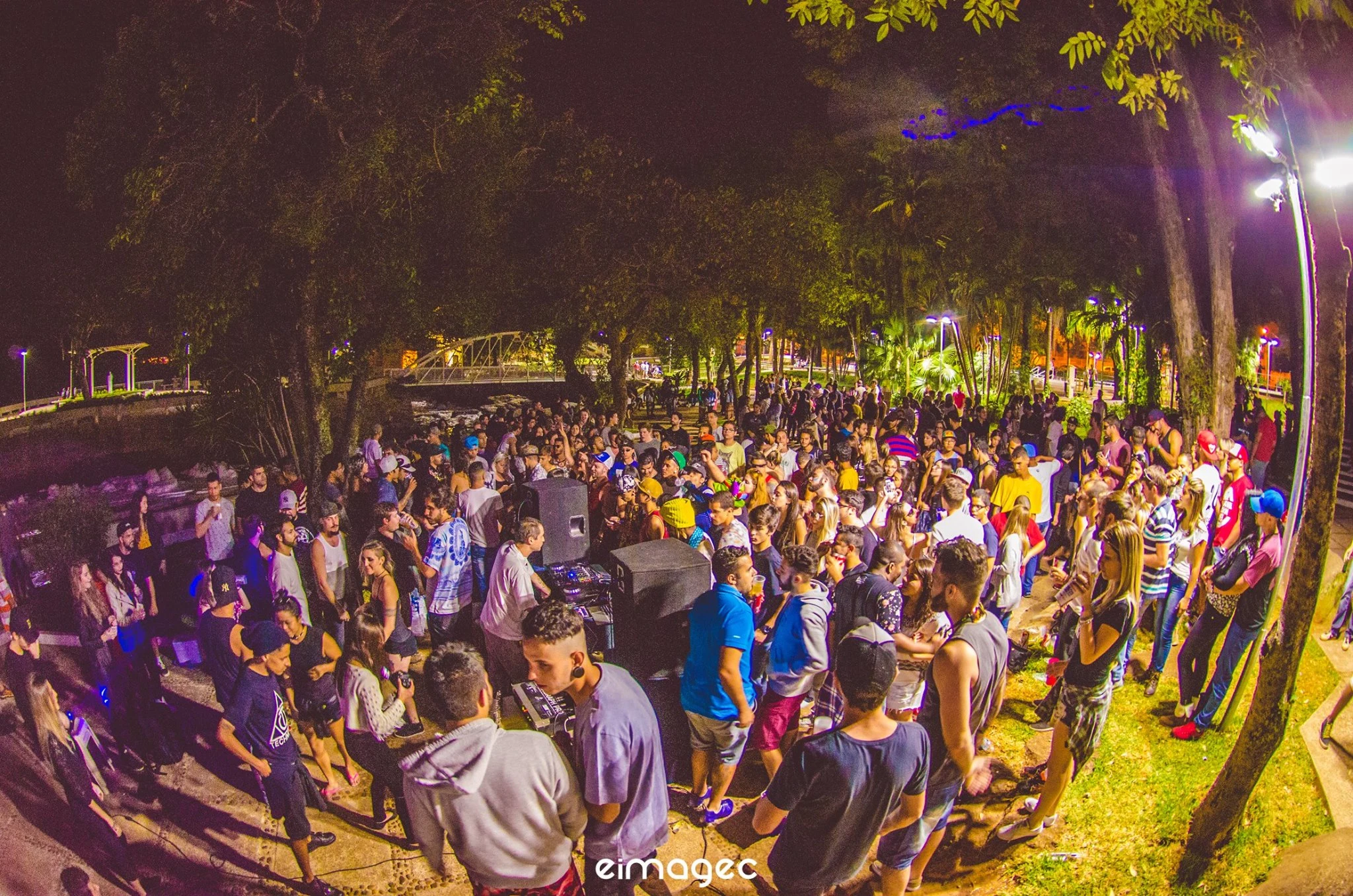 Noise Jumpers Na Fazenda Olaria