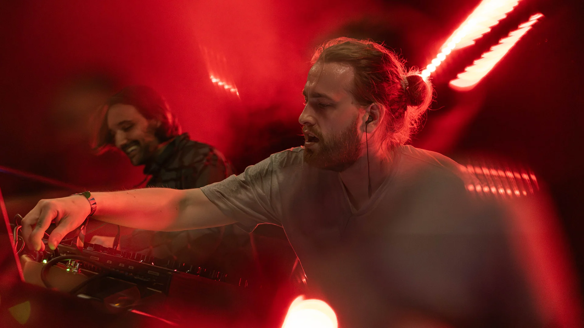 House Live Club : Hugo LX / Rolrolrol / Léa Baldazza