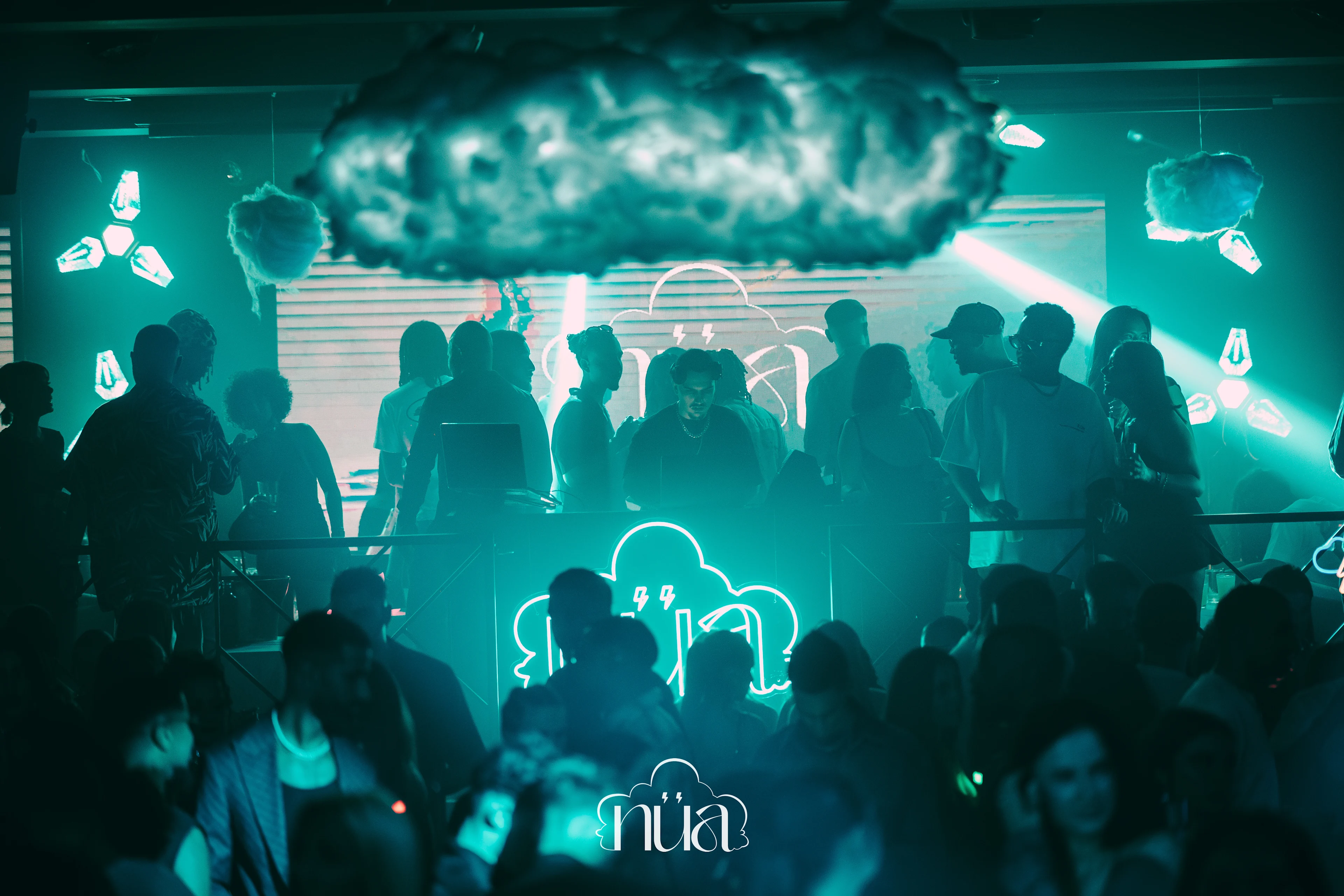 F Nua Paris 07/11