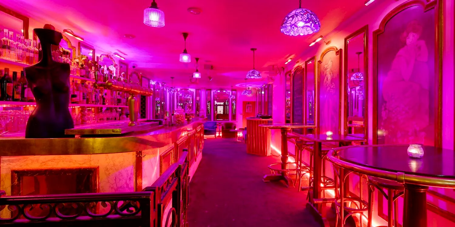 L' Injuste Free Music & Speakeasy