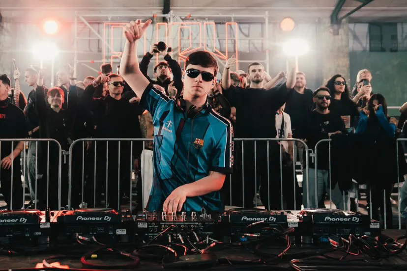 Kømplex 2 Years W/ Alex Farell [Teletech, Uk]