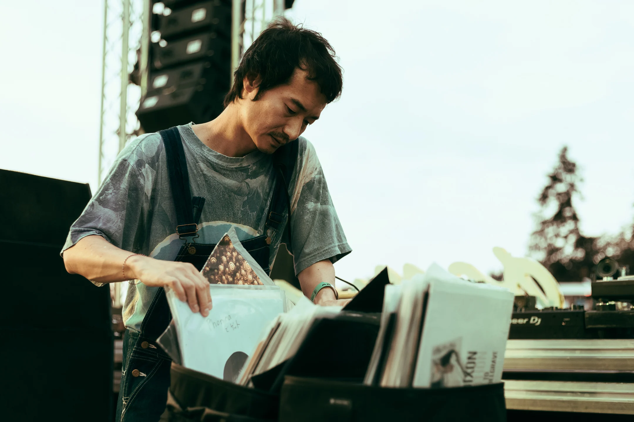 Read The Room W/ Tomoki Tamura