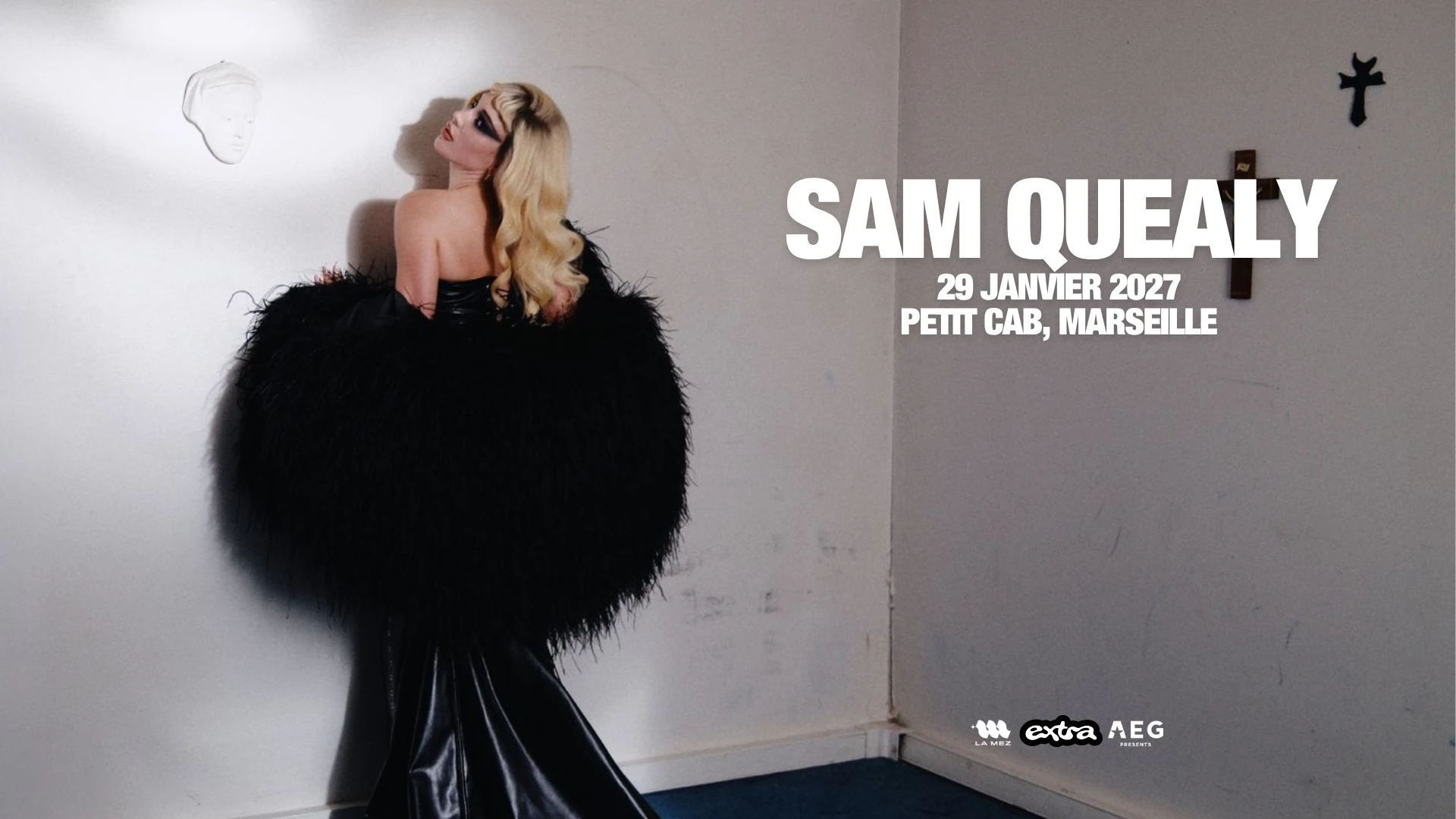 Sam Quealy @ Petit Cab