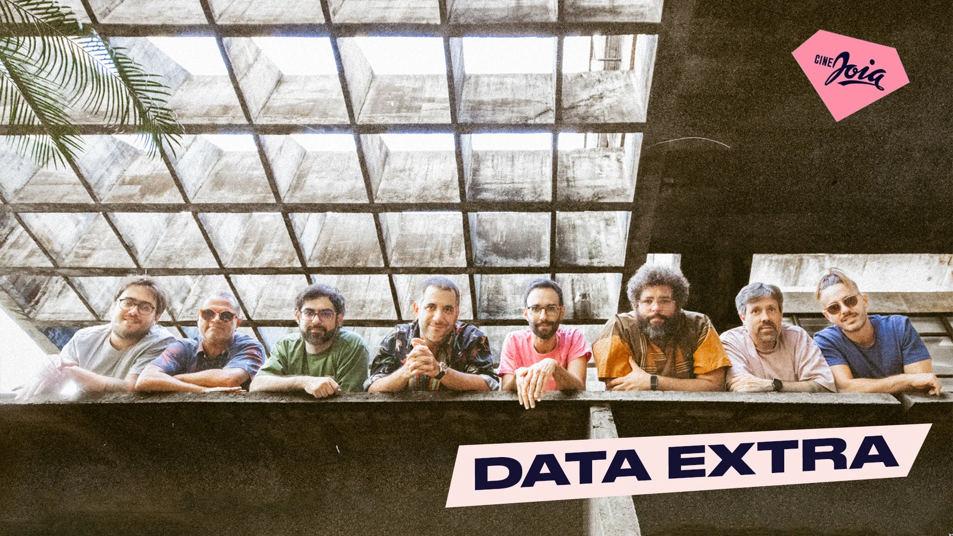 Moveis Coloniais De Acaju No Cine Joia - Data Extra !