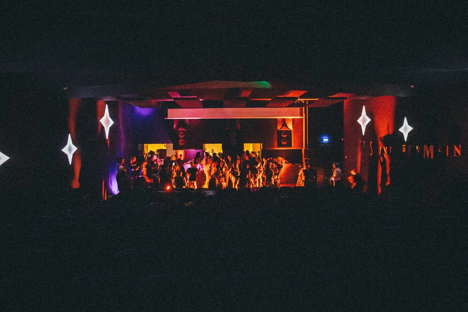 Grünt X Sixtion
