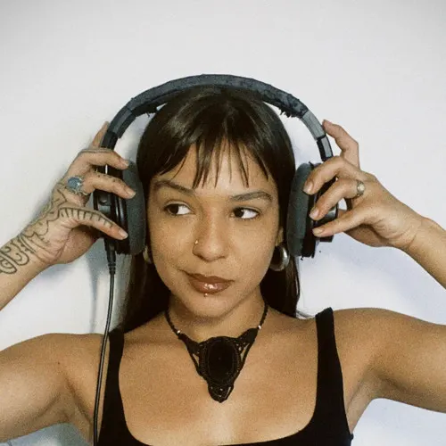 ALANIS7