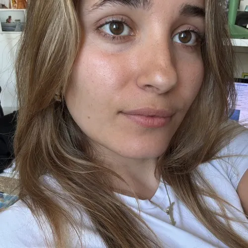Angela Girardot