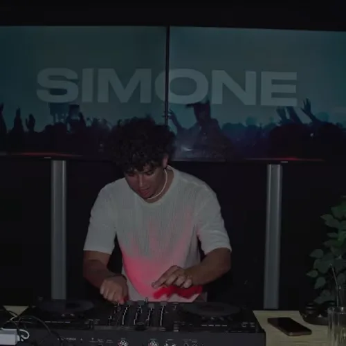 Simone is Here