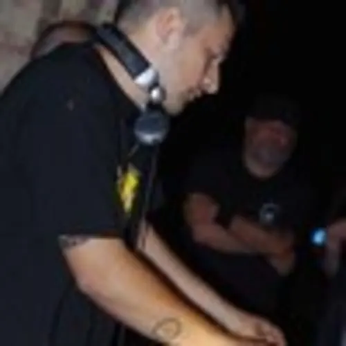 dj kobe