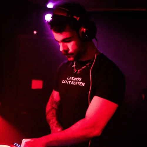 DJ VINNI
