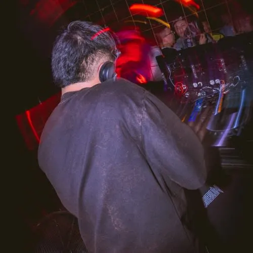 BLONDY_DJ