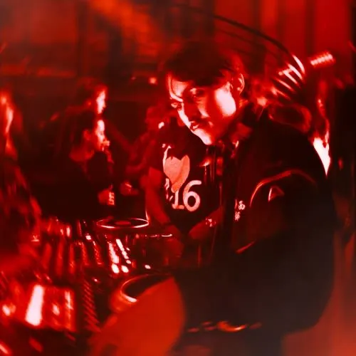 Anti-Glory (@_stkm_)