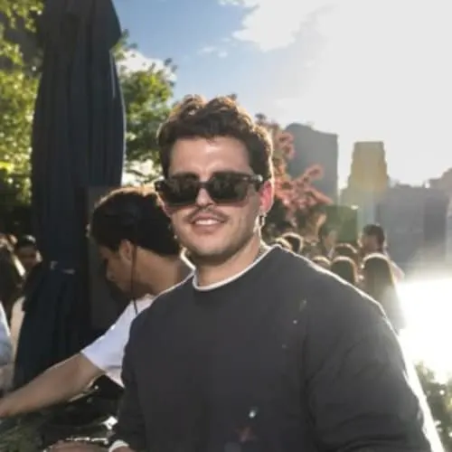 Henry Mora