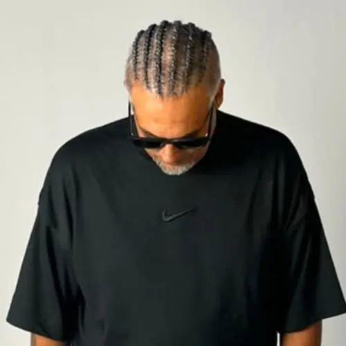 Alien Man Oficial