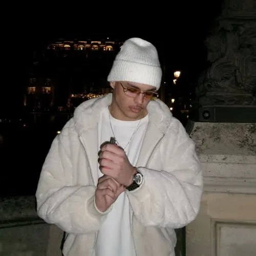 Deejay Lyvz