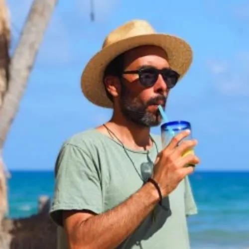 Robbie Akbal