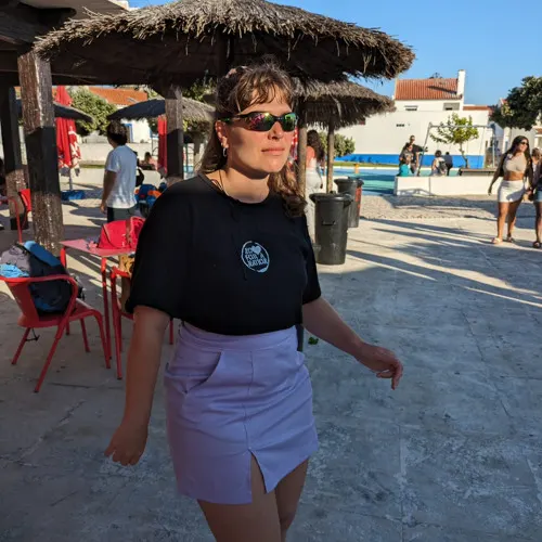 Chichi Mentira