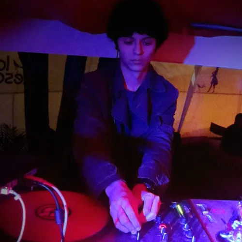 Hugo Gamero (UHGO!)