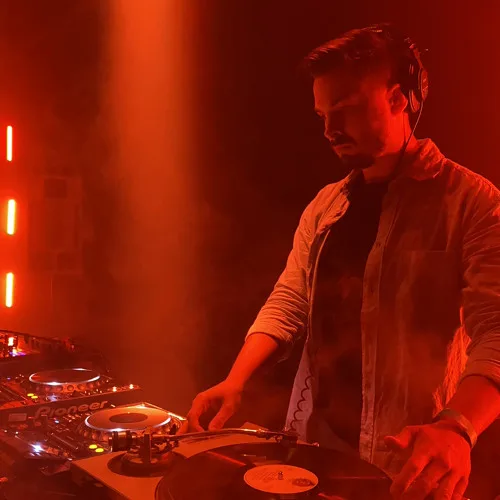 DJ Con
