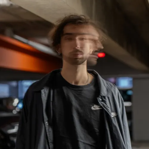 MAŸ