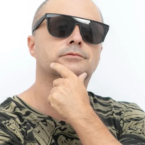 Dj-Mikas