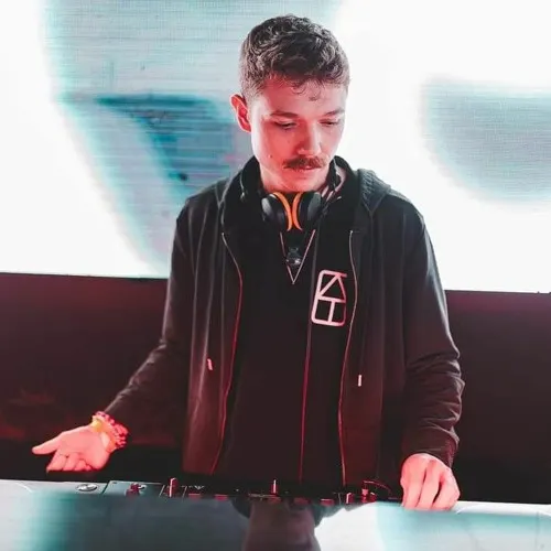 nolvn dj