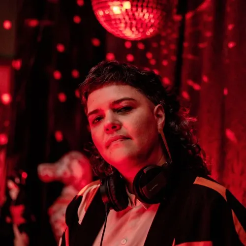 DJ Renata Corr