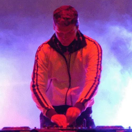 DJ SOUMNAKAI
