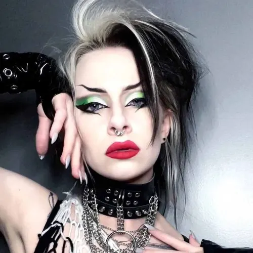 Sxft.Chains