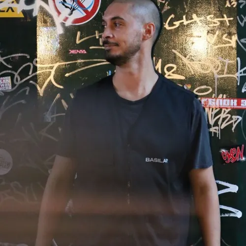 Tom Active