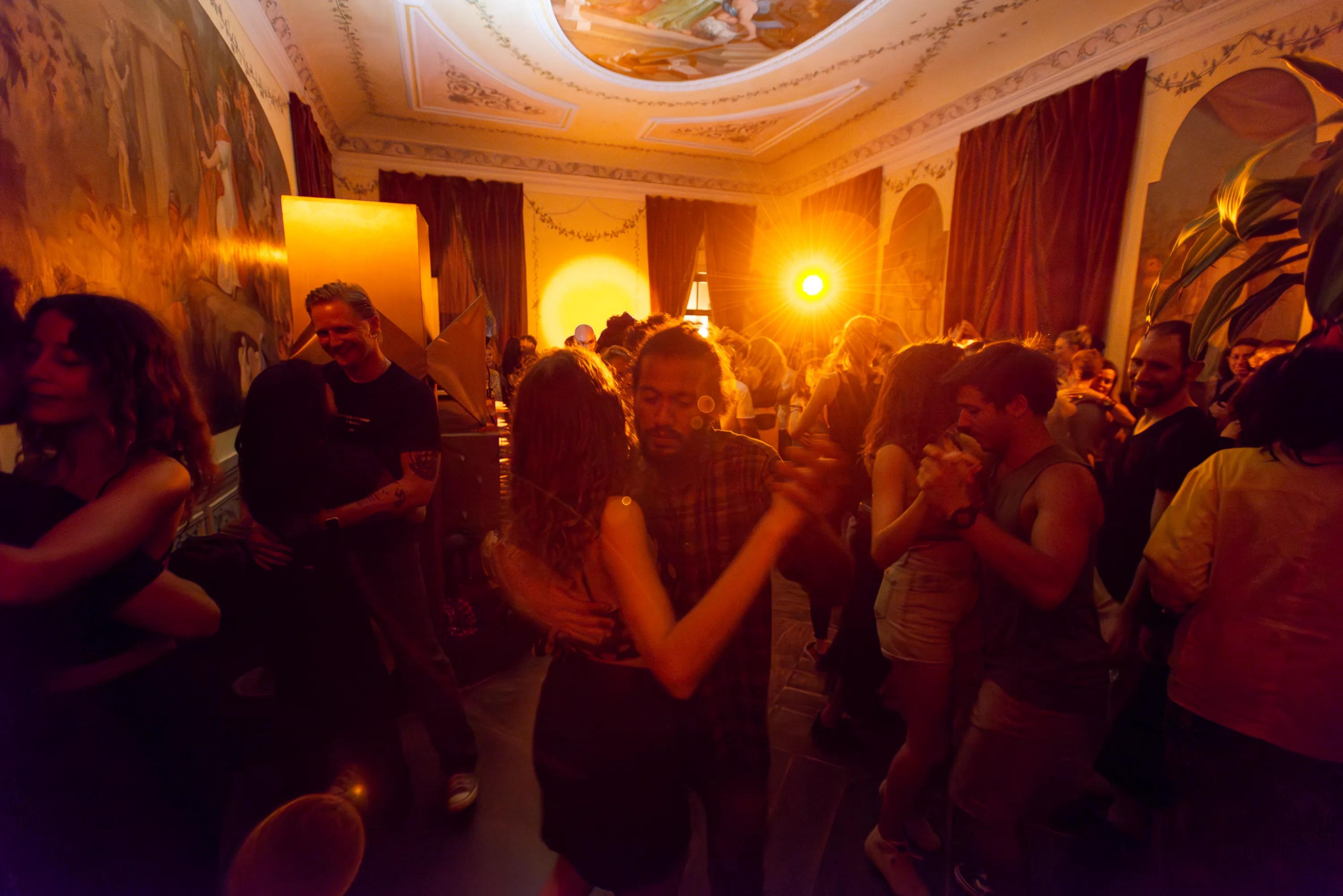Role Zouk
