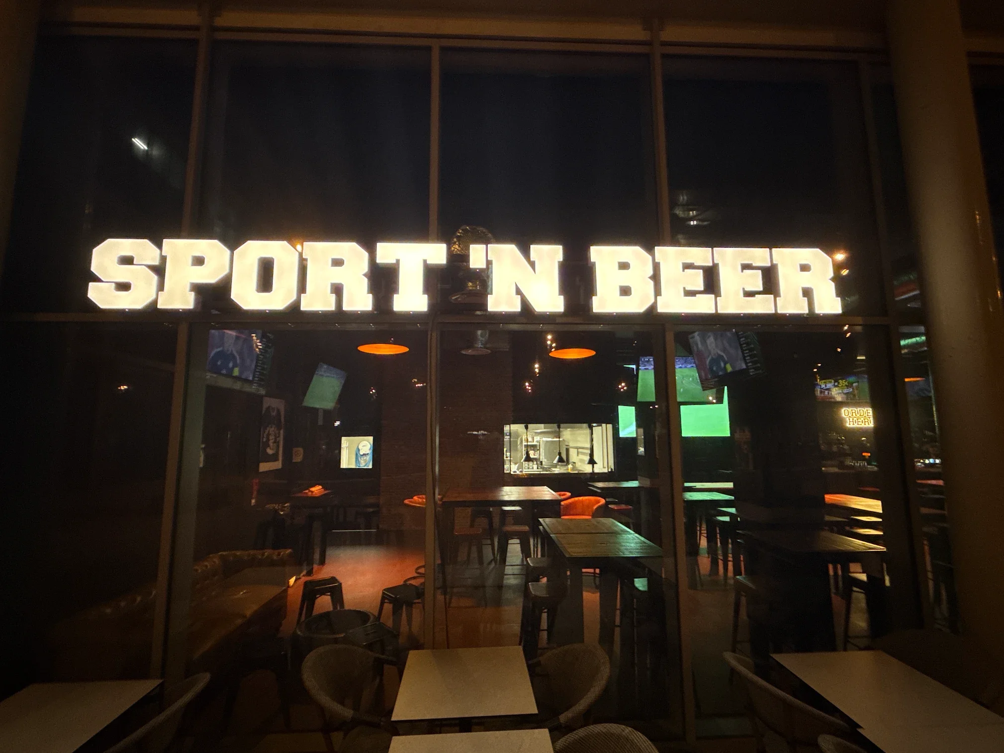 SPORT'N BEER - Bar & restaurant NICE