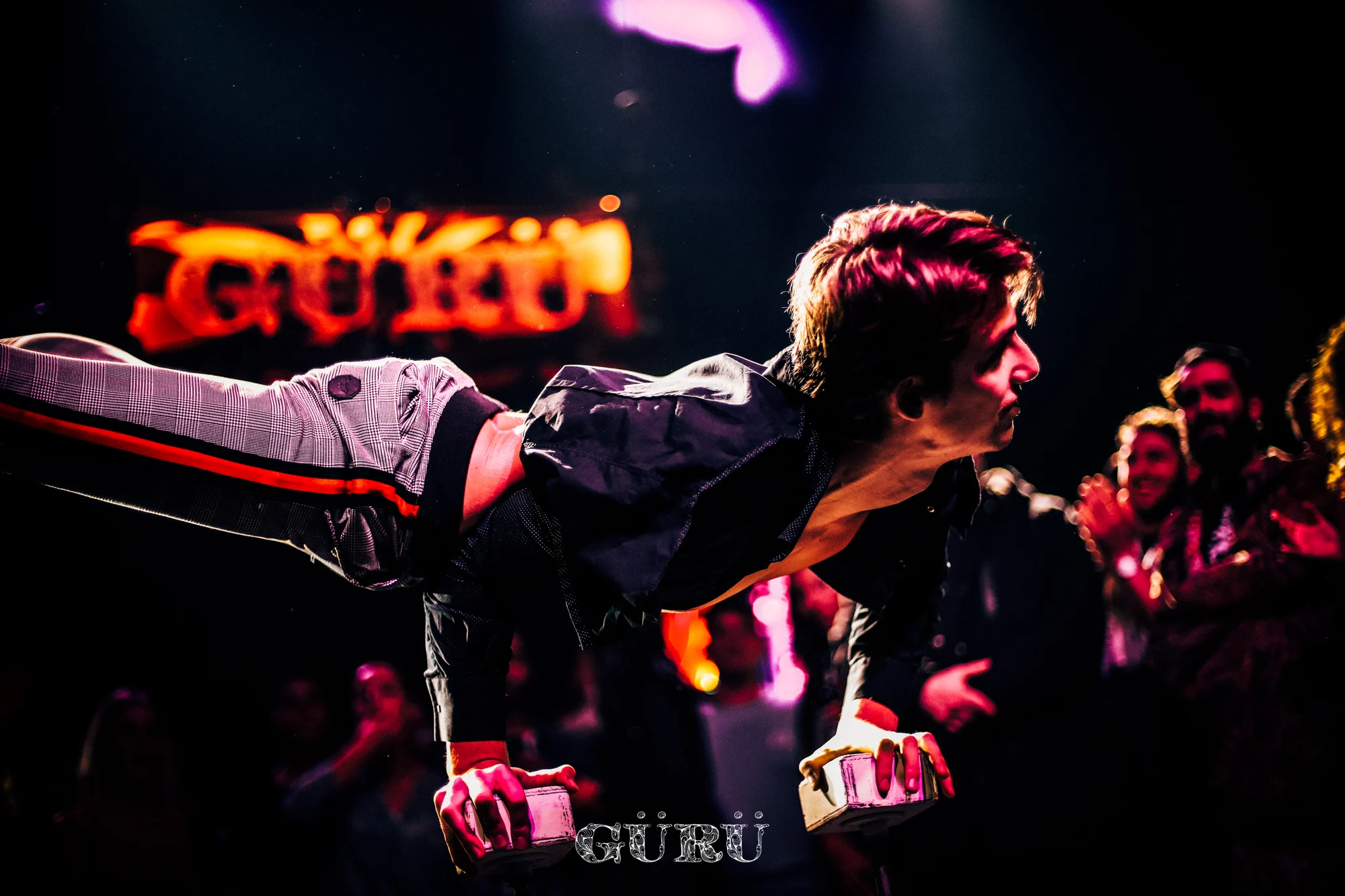 Gürü : Chapitre 5 - Closing Circus Season