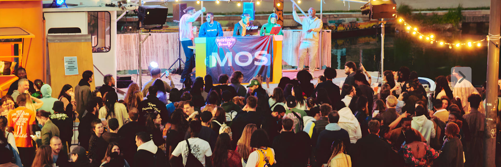 MOS