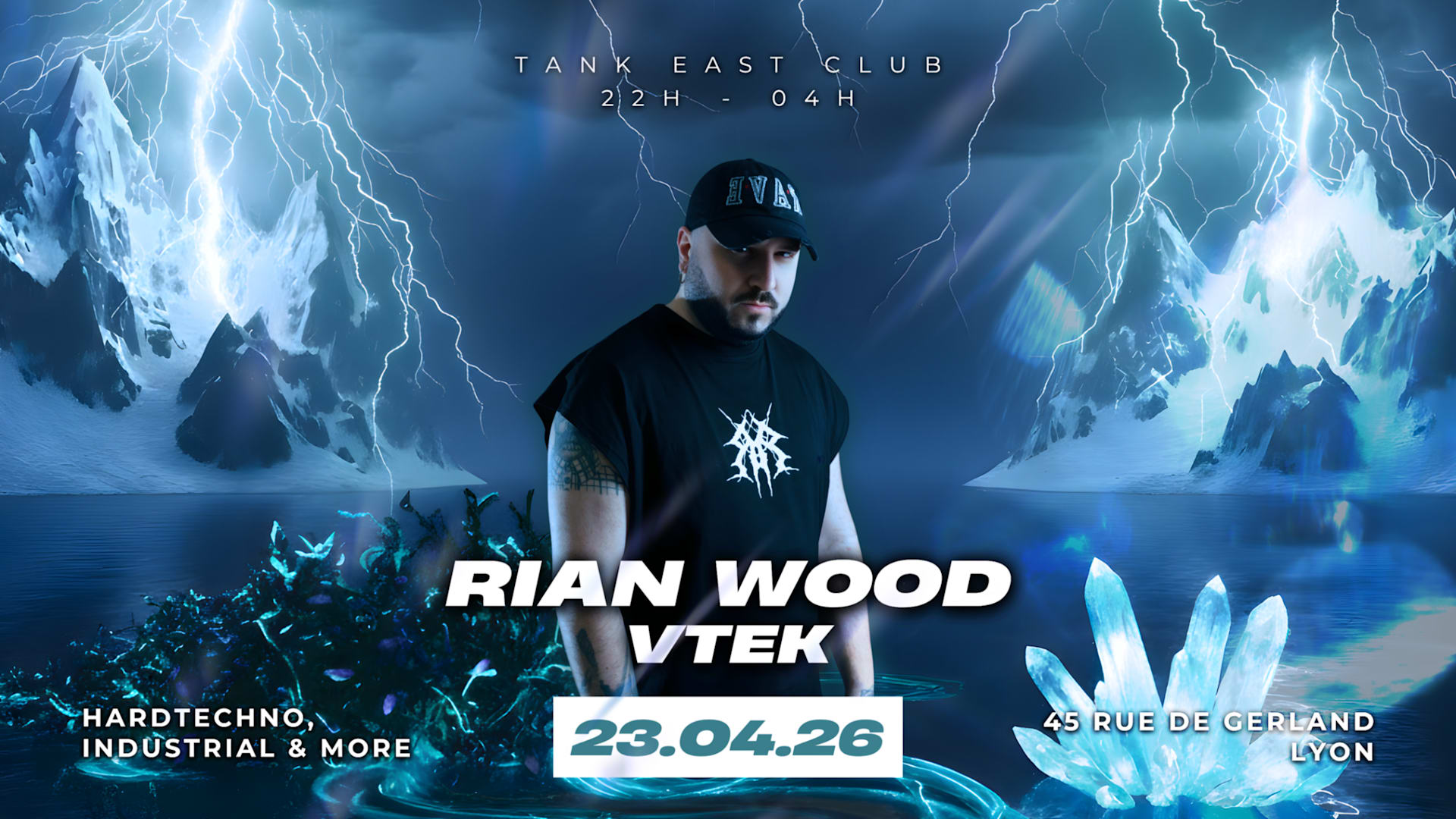 Techno Tank : Rian Wood & Vtek