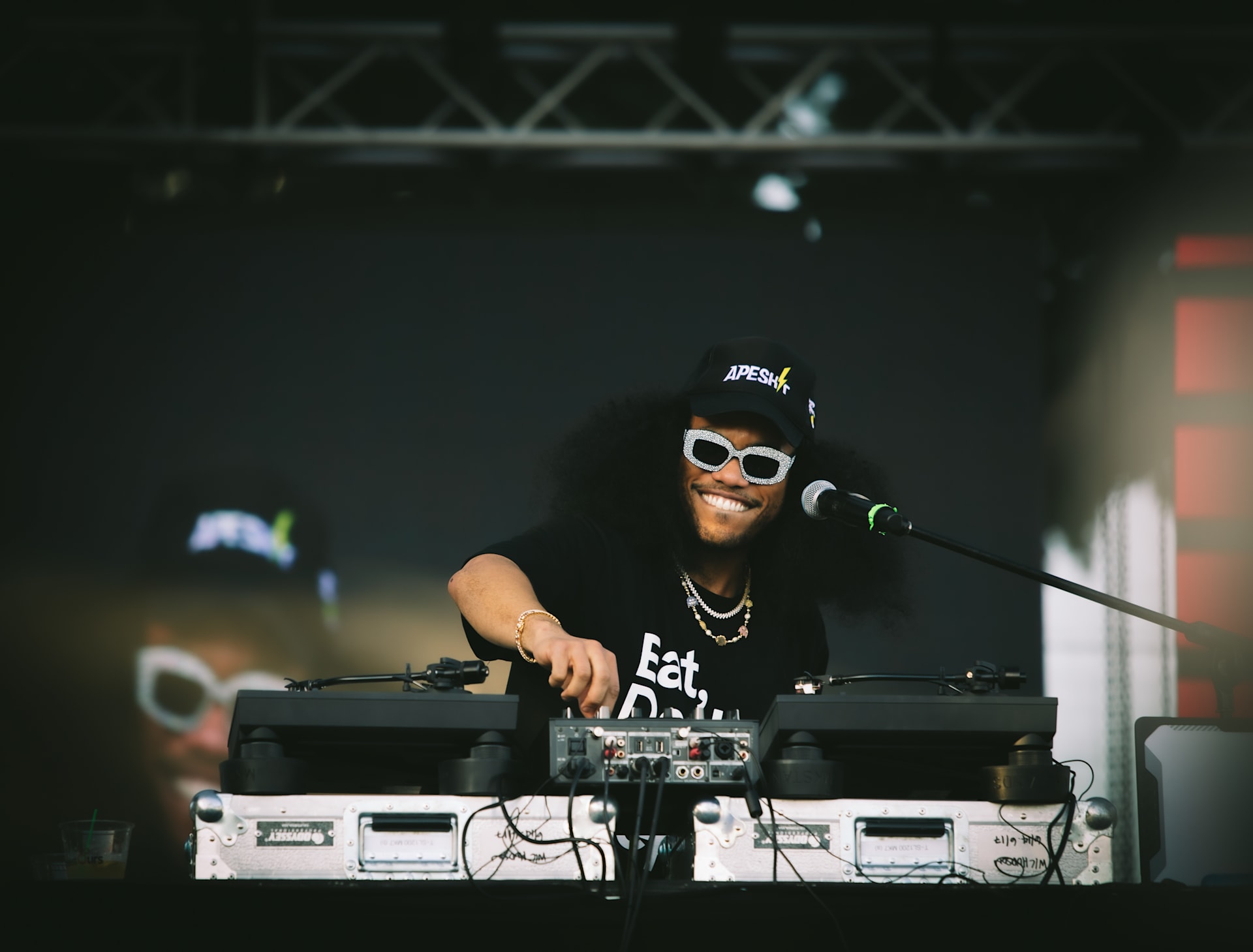 Dj Pee. Wee Aka Anderson .Paak