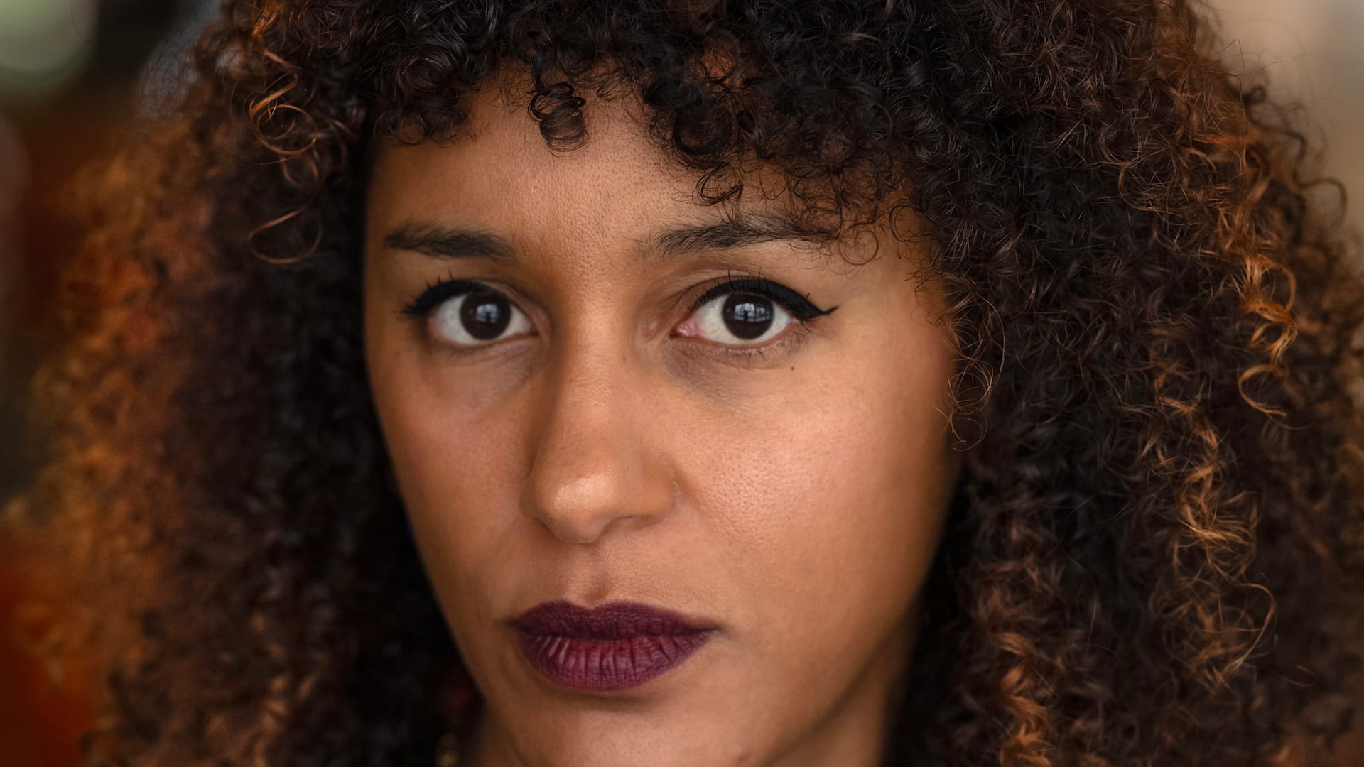 Diaty Diallo - Silencio Book Club