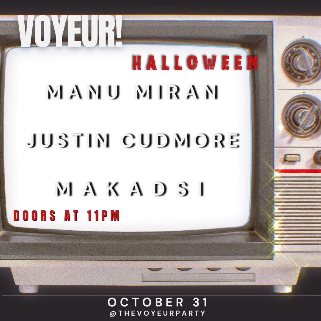 Voyeur! 🎃 Halloween