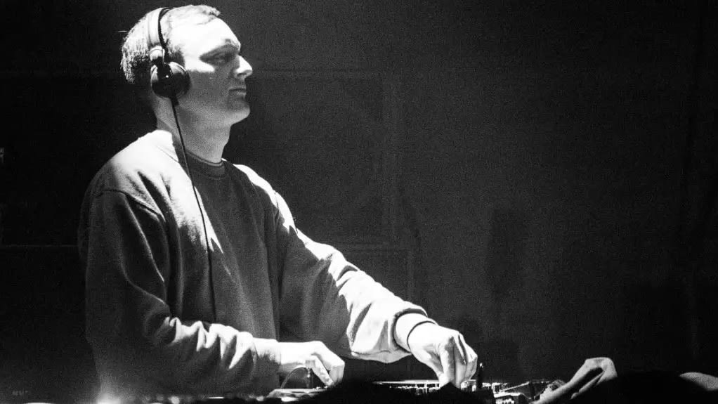 Mono Night W/ Barnt, Sébastien Bouchet & Friends