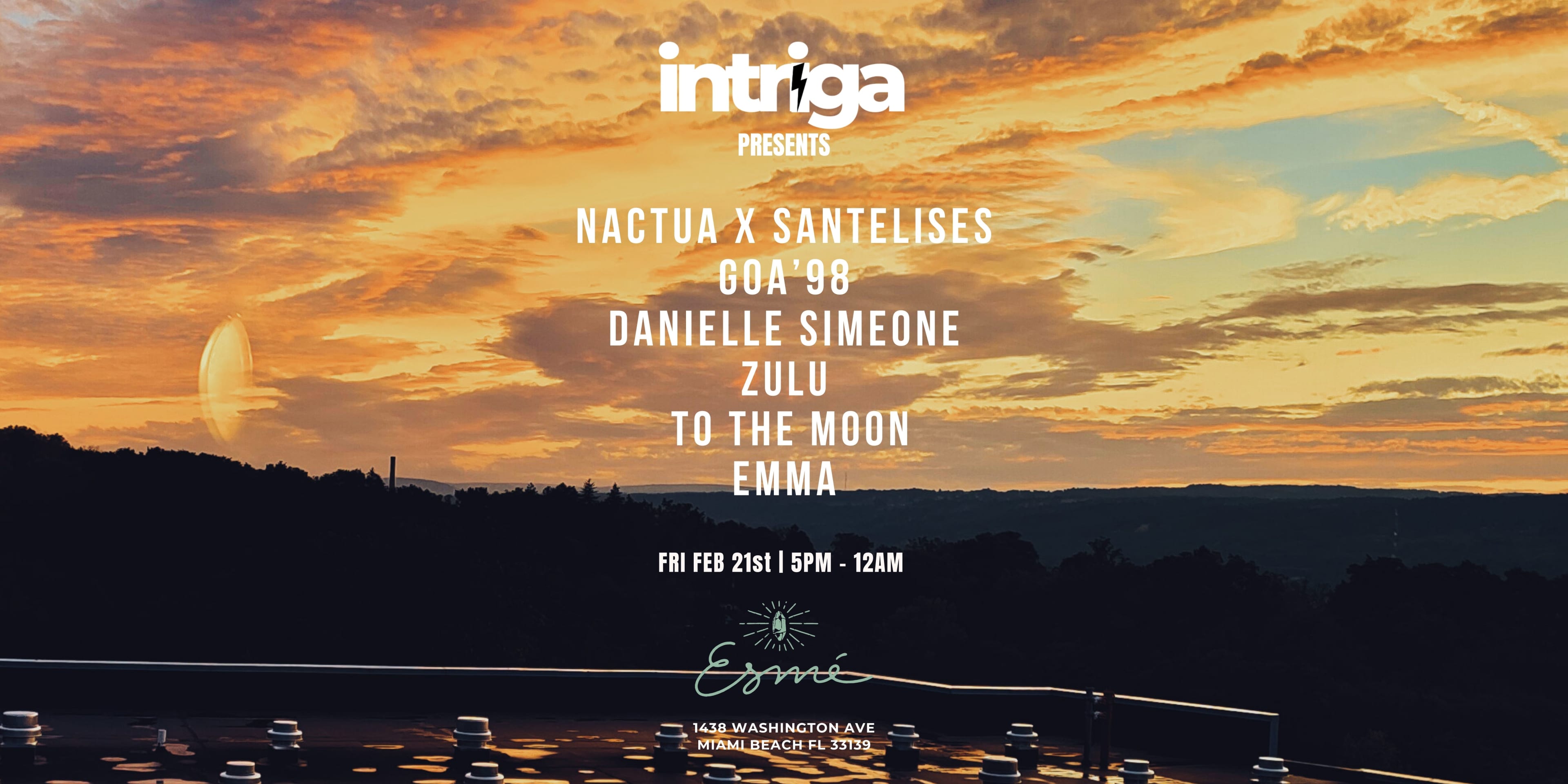 Intriga At Esme Rooftop