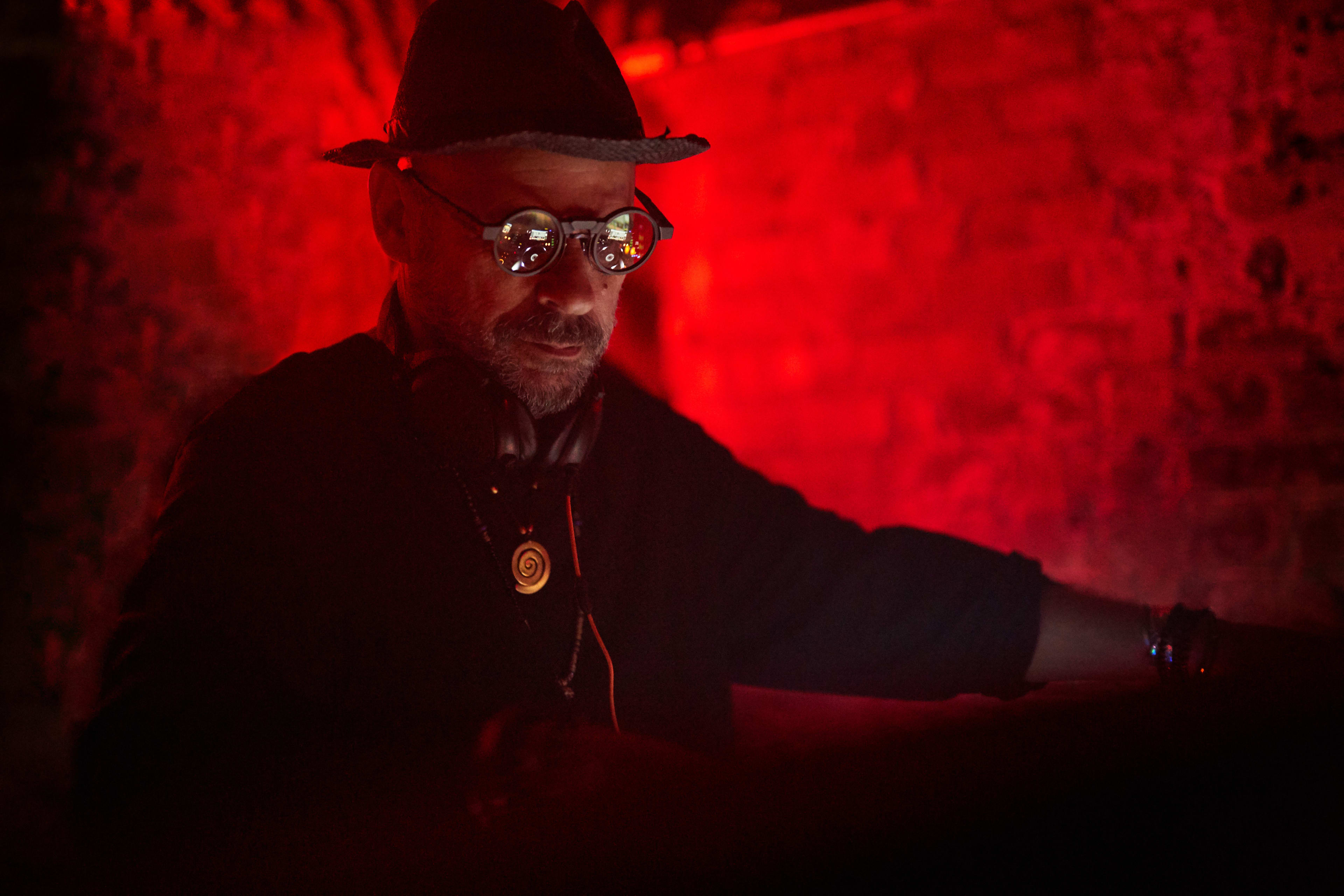 Nuit Rouge W/ Guy Laliberté, Pkm, Allen Hulsey & Friends