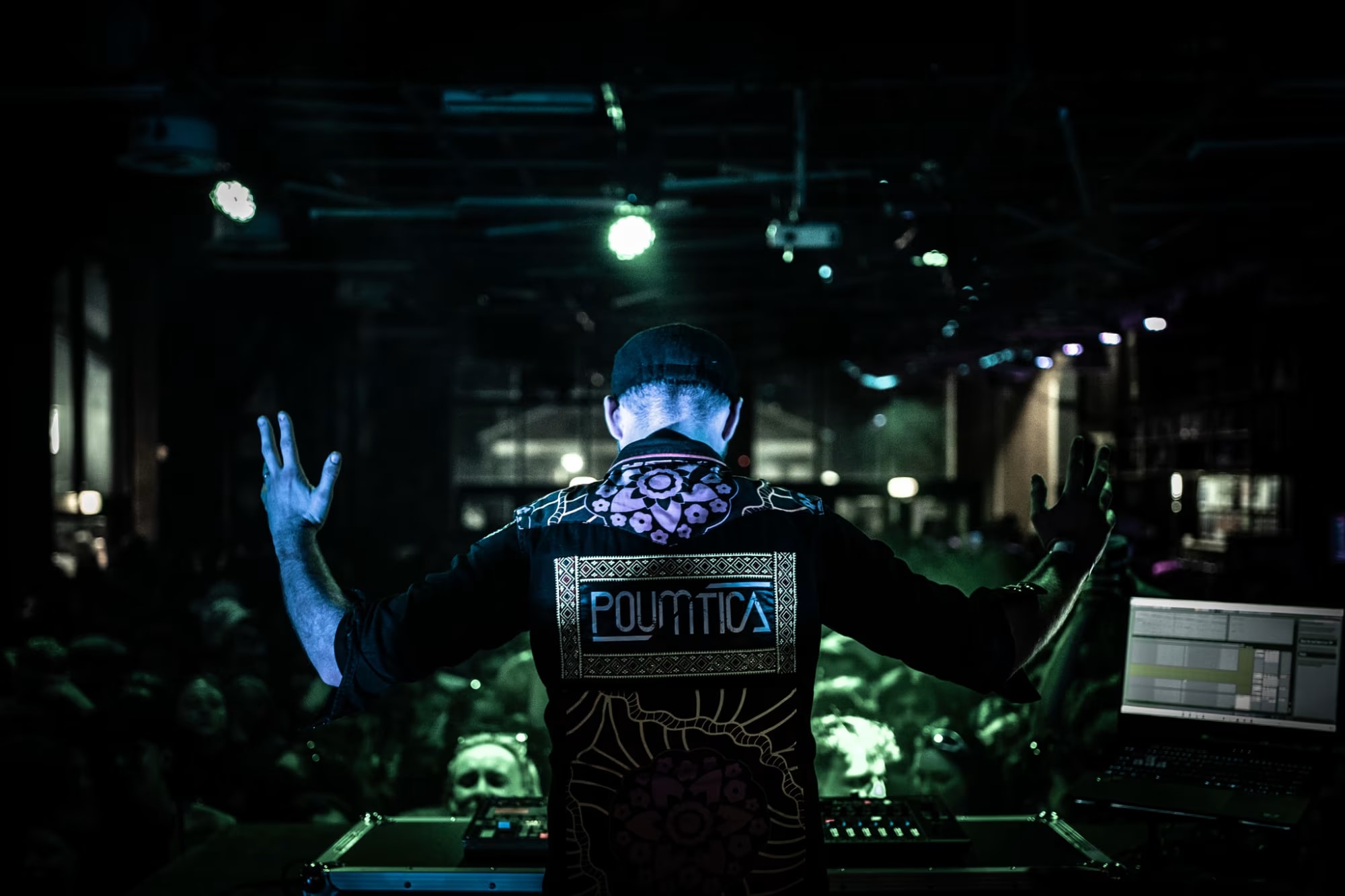 Poumtica