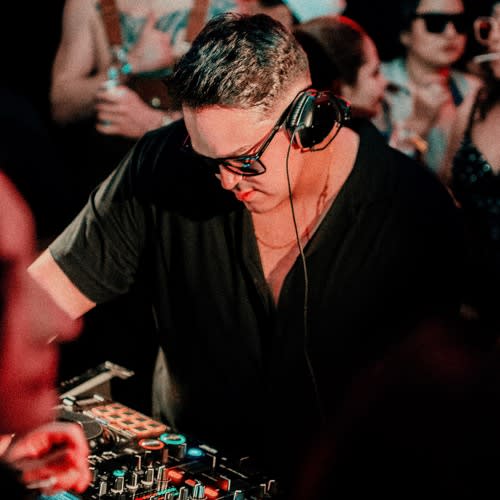 dj_danny souza