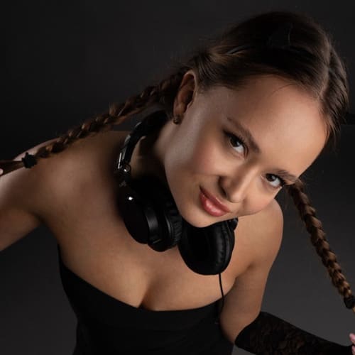 DJ.Nasteysha