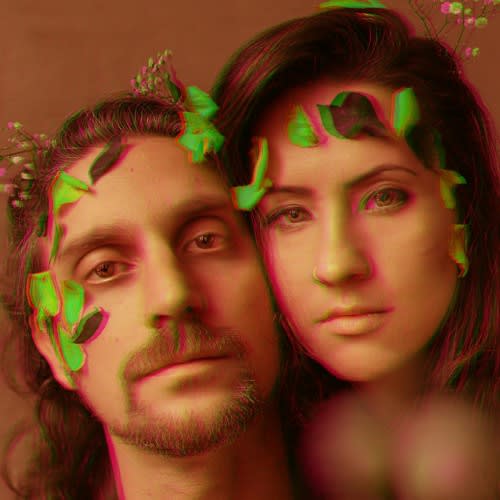 Estrela Leminski e Téo Ruiz