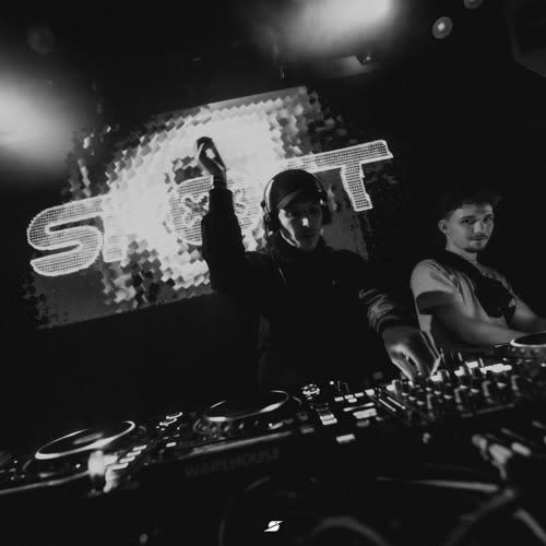 This is Skott