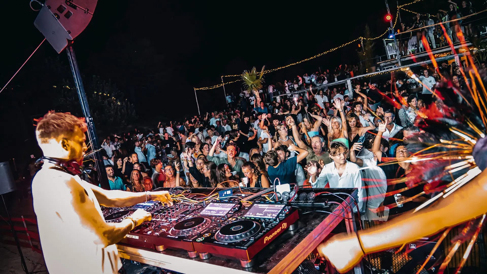 VIP BEACH