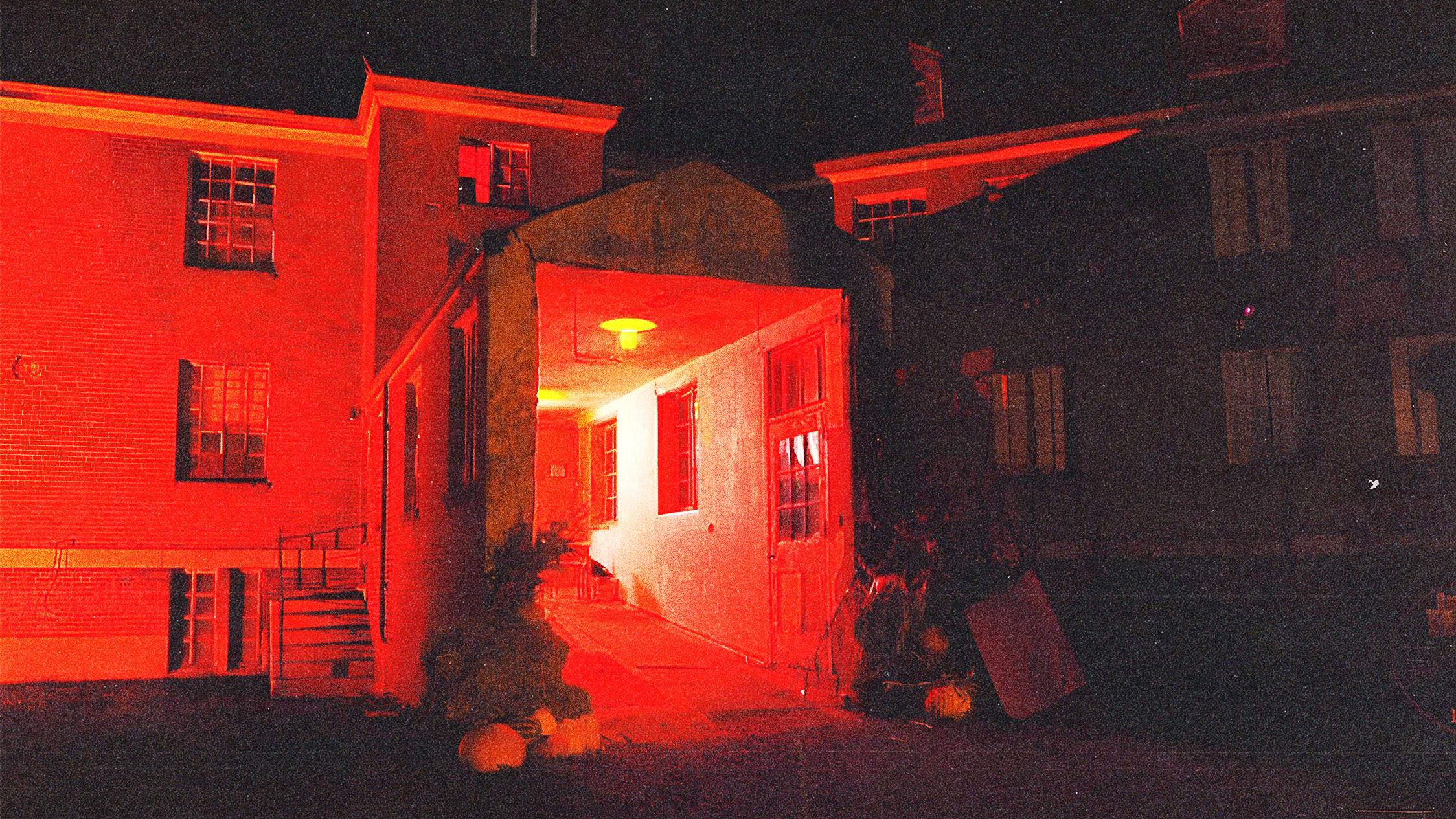 Book Club Radio Meeting #22 House Of Horror